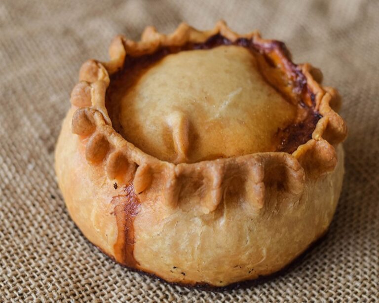 Empanada Carne y sobrasada