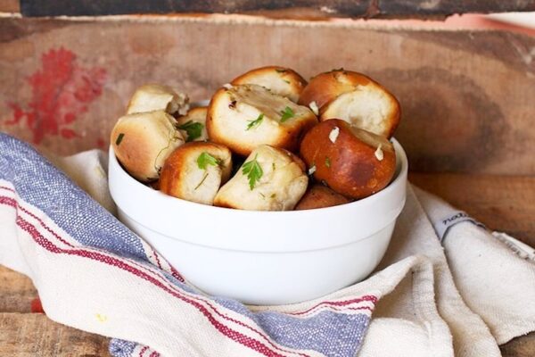 Bolitas de pan de ajo